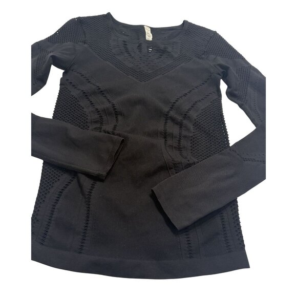 ALO Yoga Lark Laser-cut Long Sleeve Top in Black - Picture 3 of 5